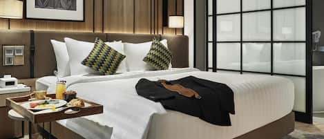 Suite | 1 bedroom, minibar, in-room safe, desk