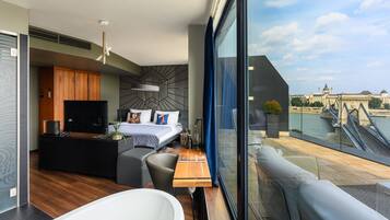 Danube Top Floor Studio - Seventh Heaven | Vue sur l’eau