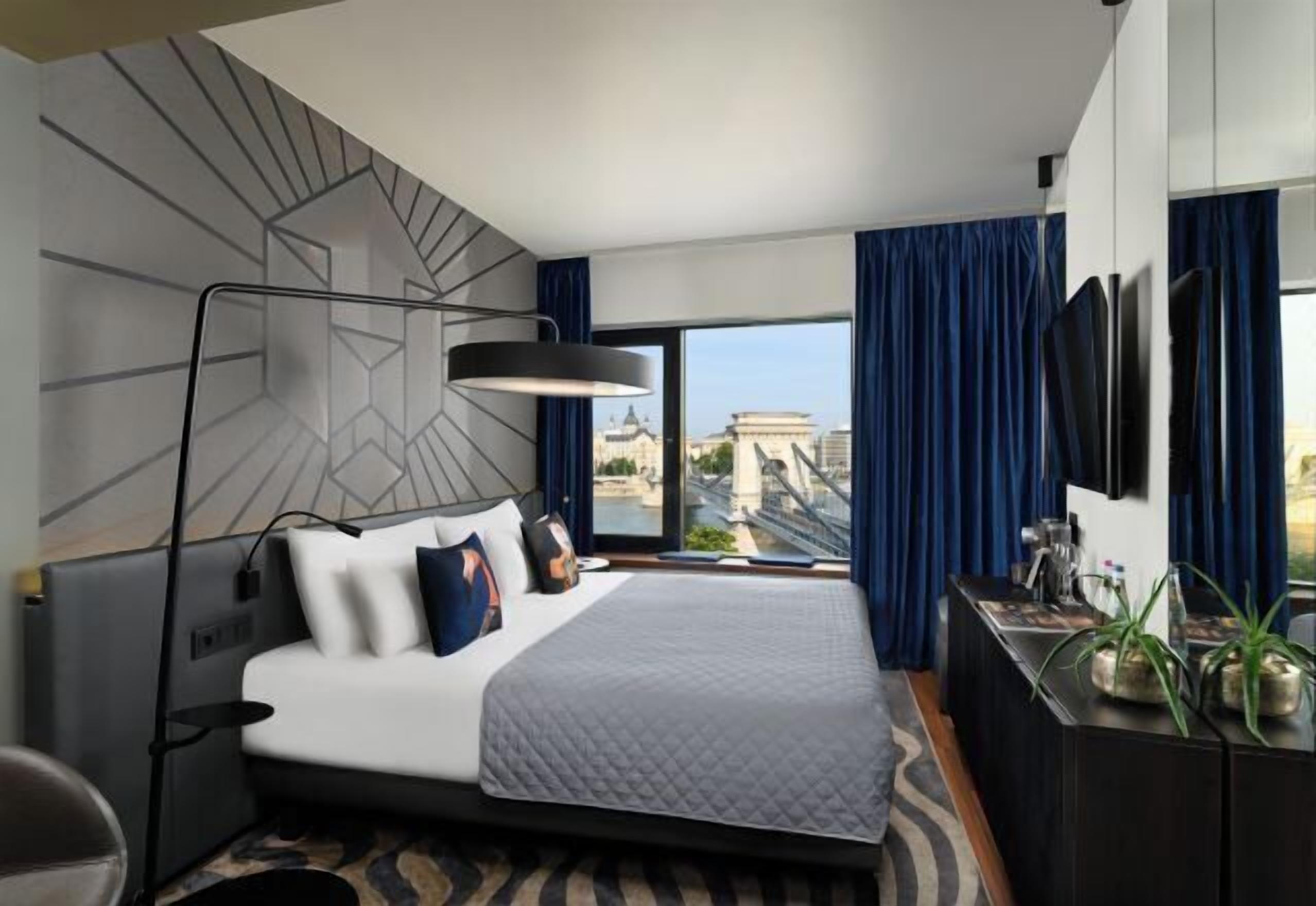 Premium bedding, minibar, in-room safe, blackout drapes
