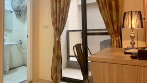 Unclassified image, 2 of 16, button - Time Hostel (Jincheng)