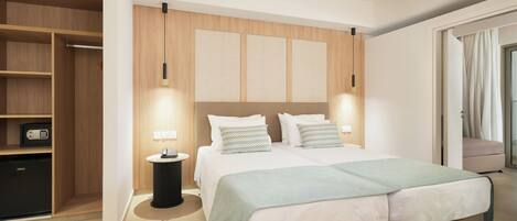 Family Room | Iron/ironing board, free cribs/infant beds, free WiFi, bed sheets