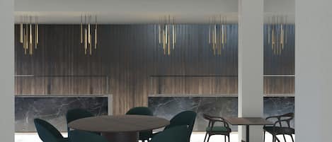 2 restaurants, breakfast served