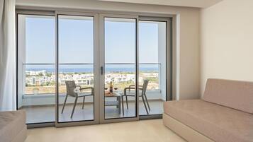 Fer et planche à repasser, lits bébé (gratuits), Wi-Fi gratuit