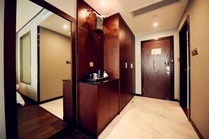 Una cassaforte in camera, Wi-Fi gratuito