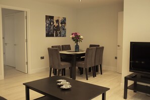 Apartment, 2 Bedrooms | Living area | Flat-screen TV, Netflix