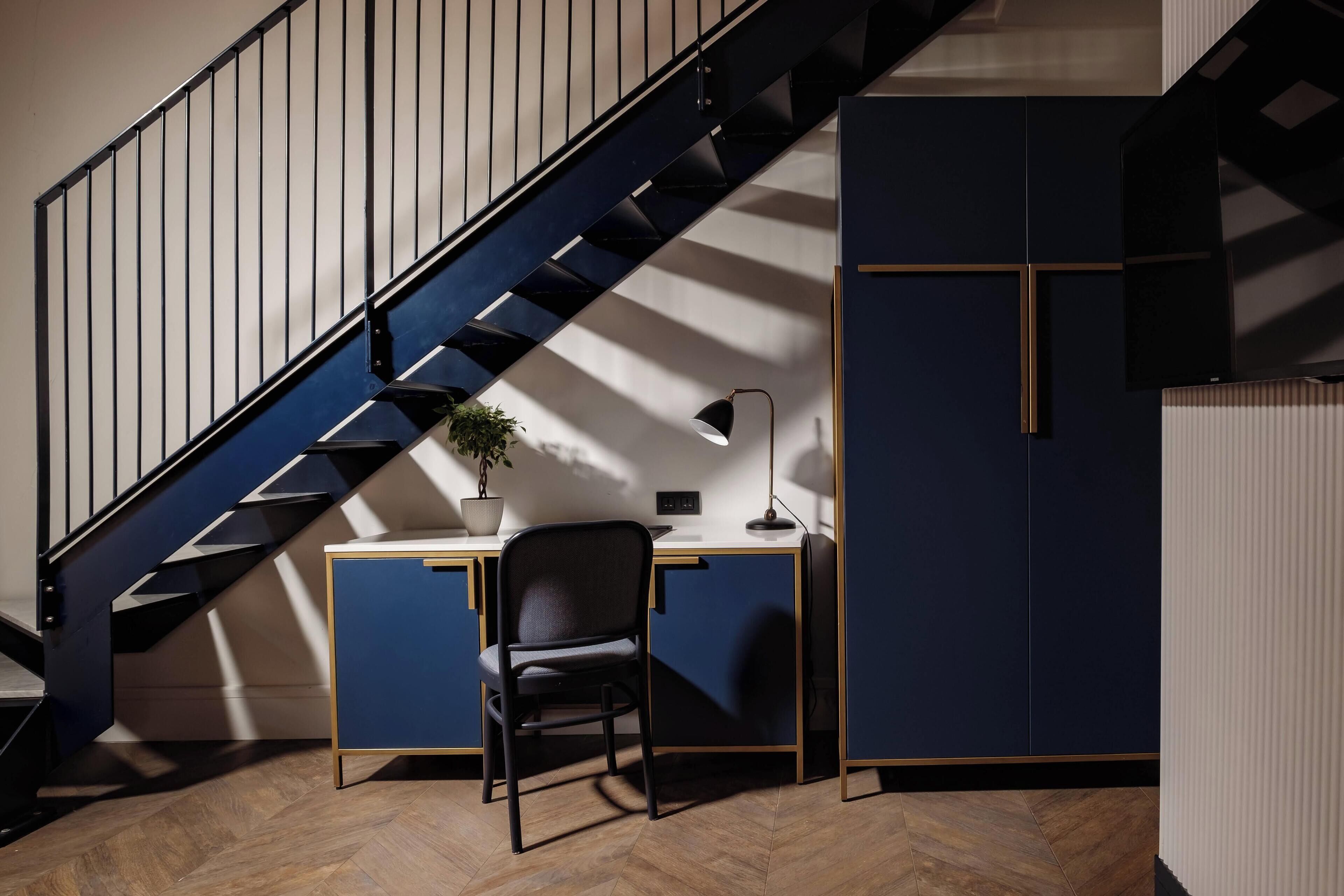 Junior Suite | Premium bedding, minibar, in-room safe, individually decorated