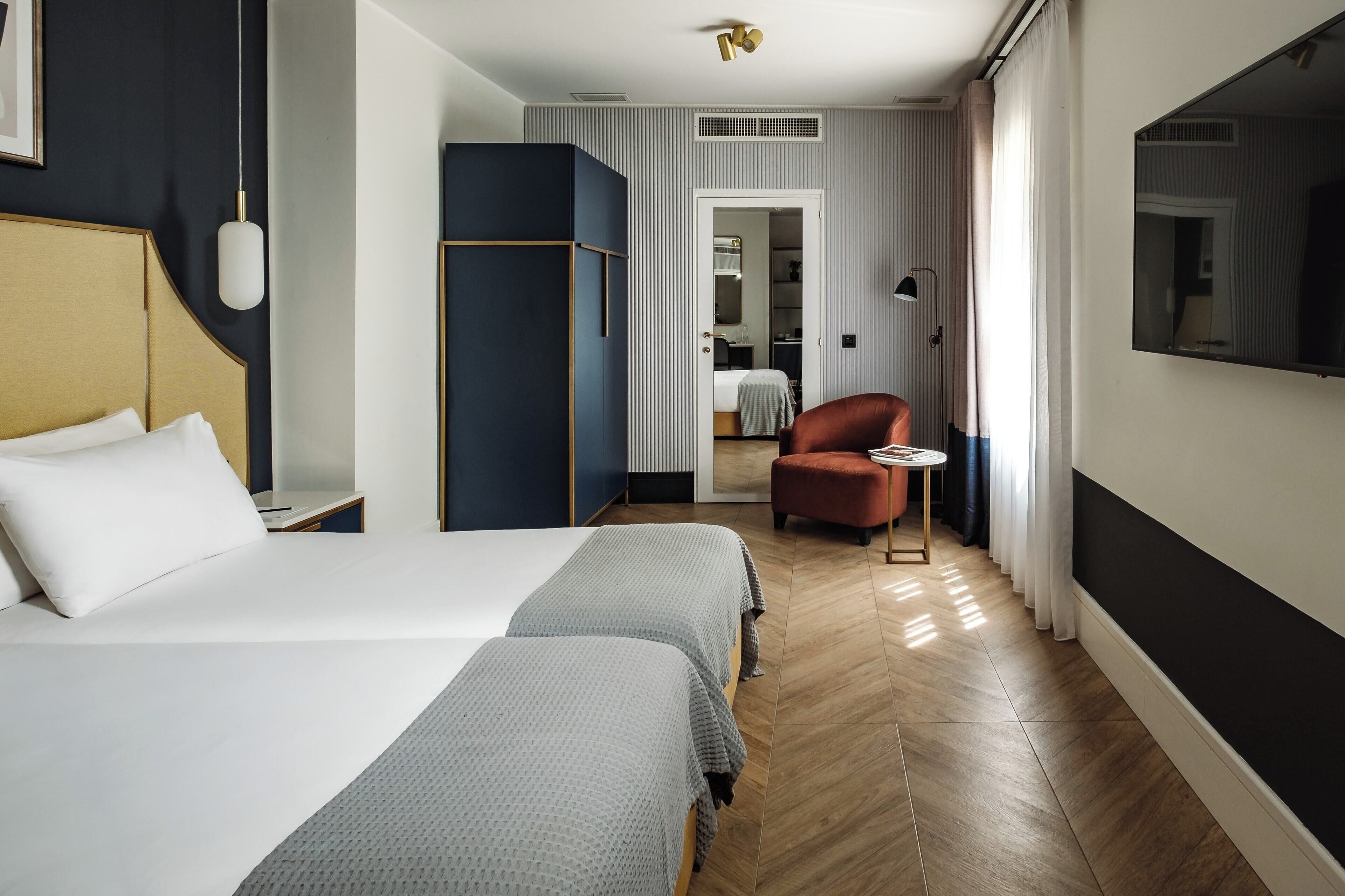 Quarto superior, 1 quarto | Roupas de cama premium, frigobar, cofres nos quartos