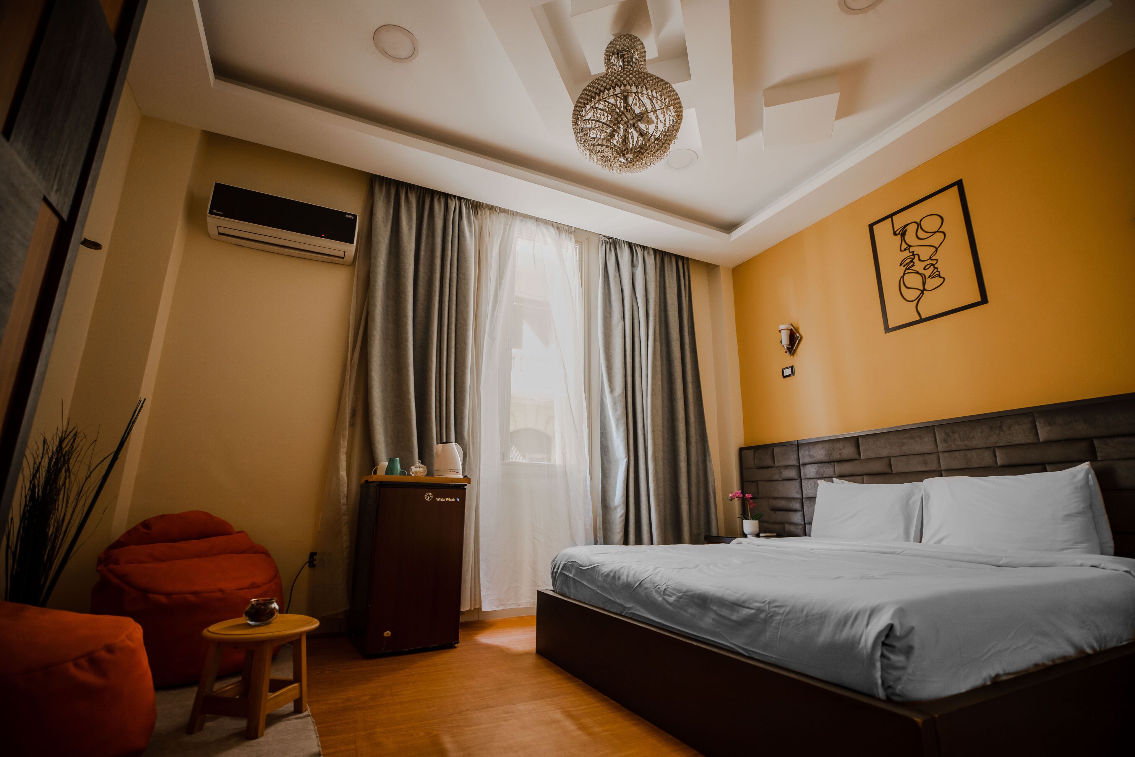 Photo - Capital City Hotel