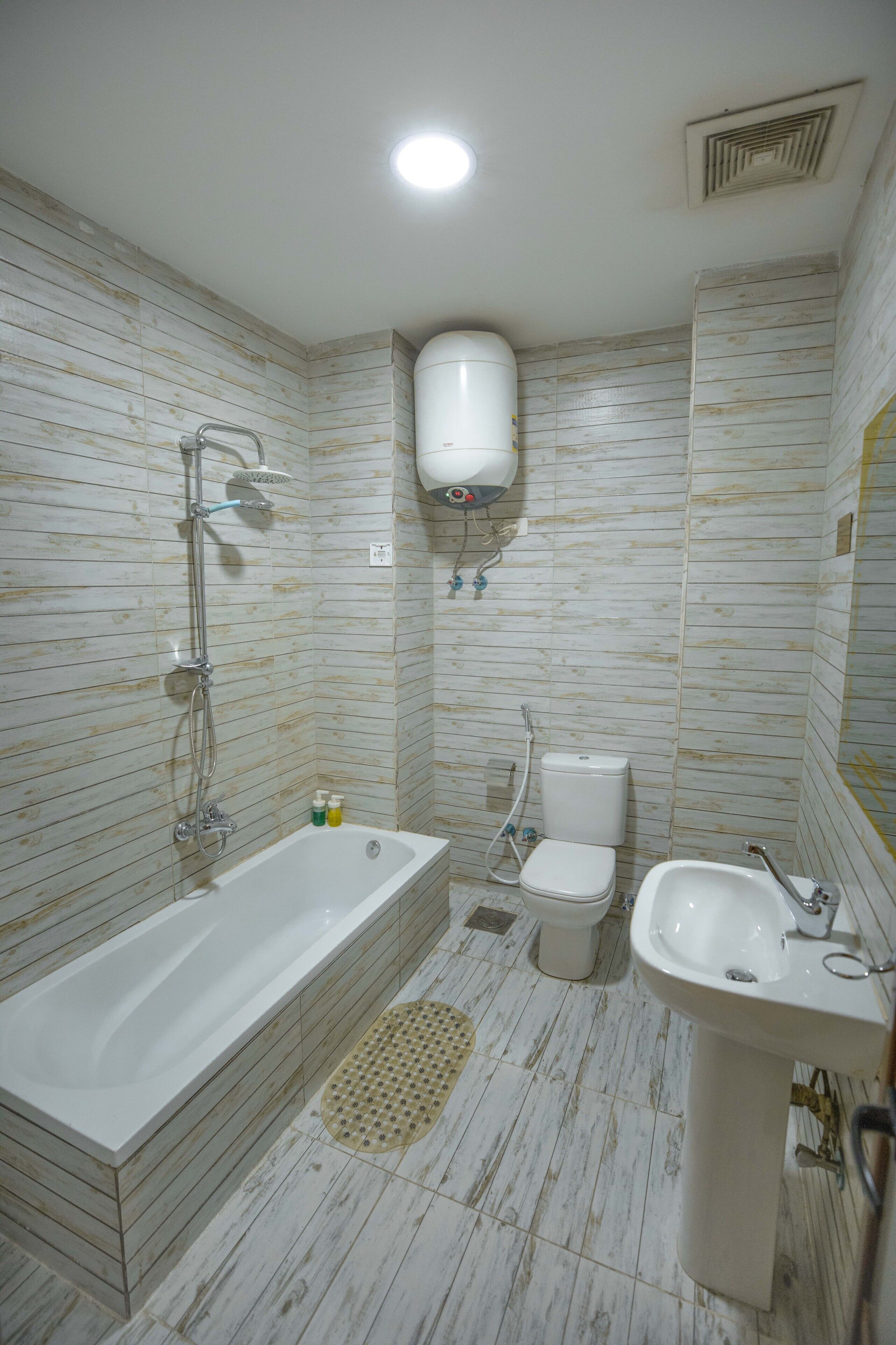 Photo - Capital City Hotel