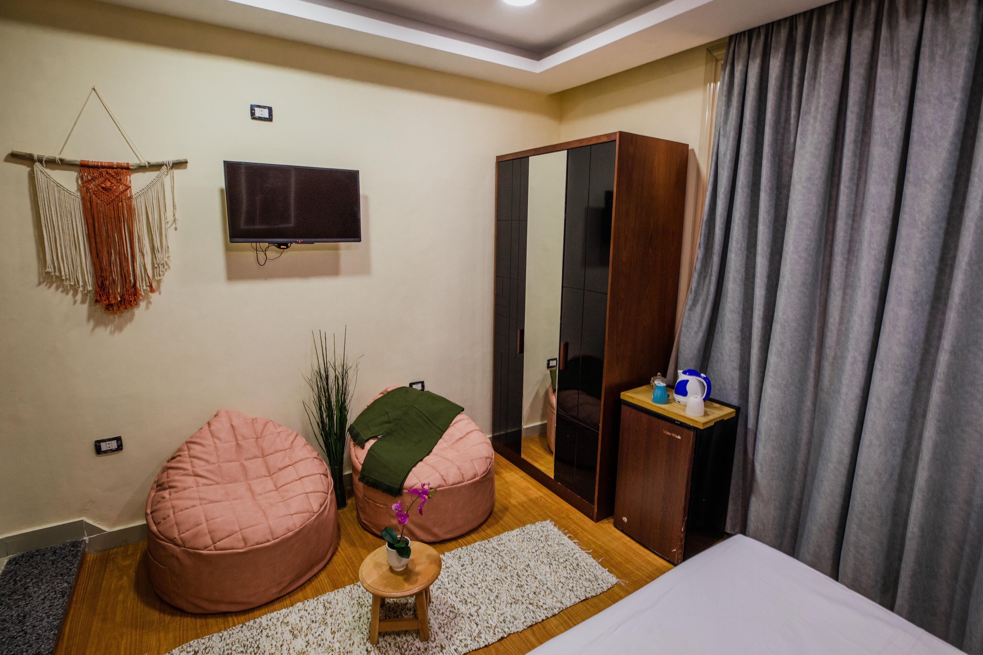 Photo - Capital City Hotel