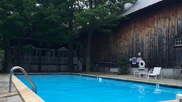Piscina all'aperto