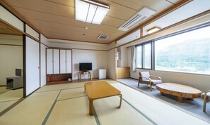 Interior - Hotel Tagawa (Yamanouchi)