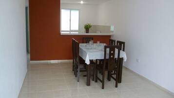 Departamento básico | Servicio a la habitación