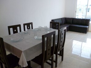 In-room dining - Apartamento Yucatan 525 by Sinbad (Mérida)
