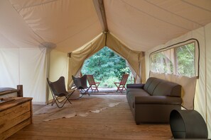 View from room - Under Canvas Great Smoky Mountains (Sevierville)