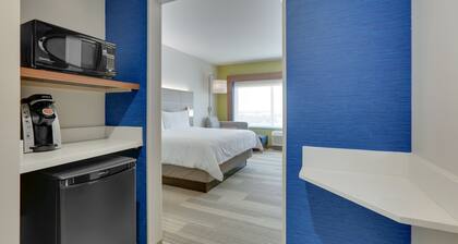 Holiday Inn Express & Suites Dallas NW HWY - Love Field by IHG