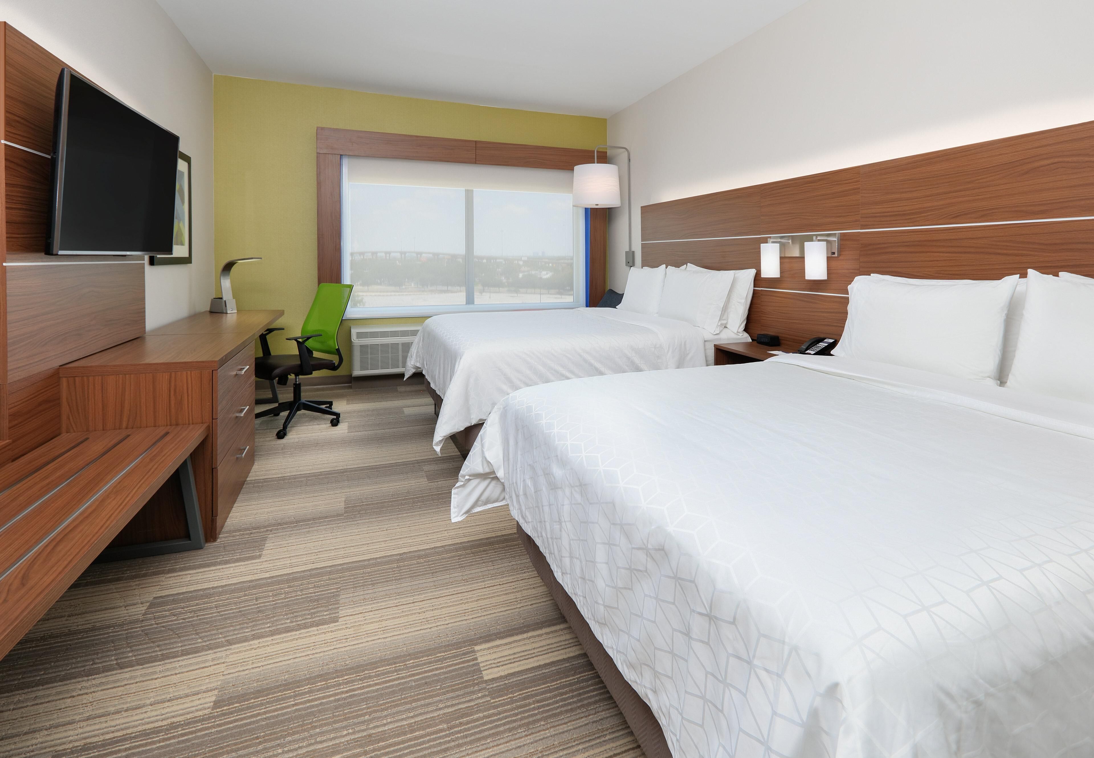 In-room safe, desk, laptop workspace, blackout drapes