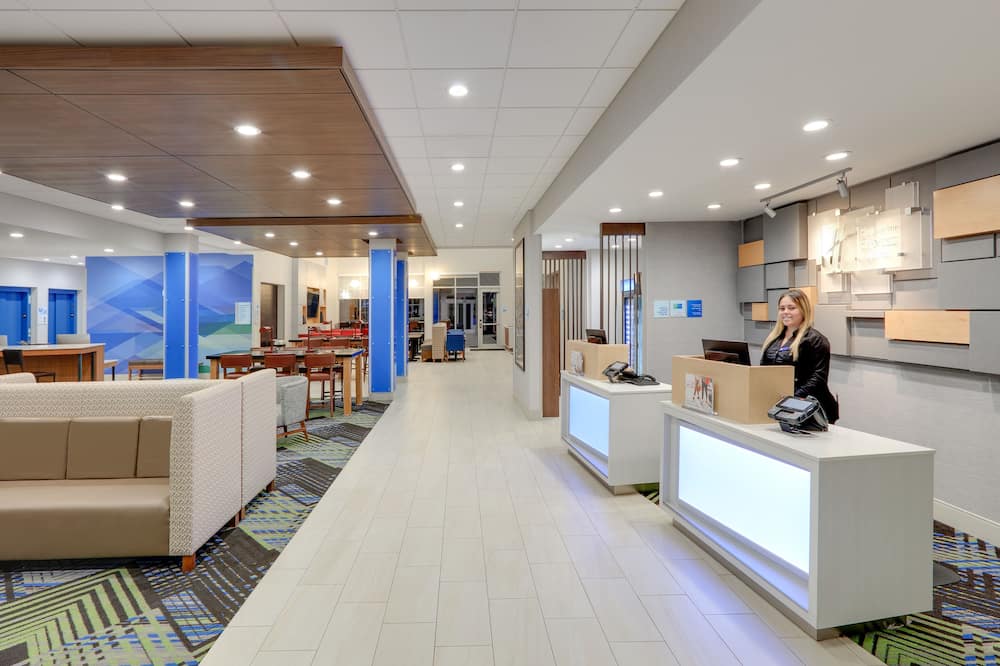 Holiday Inn Express & Suites Dallas NW HWY - Love Field by IHG