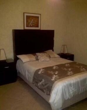 Family Townhome, 4 Bedrooms | 5 bedrooms, free WiFi - Condo Gerardo (Acapulco)