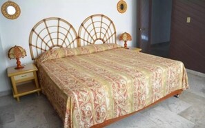 2 bedrooms
