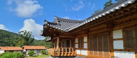 Majoituspaikan julkisivu