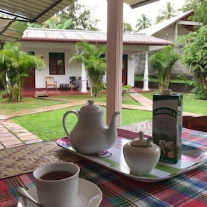 Tägliches inbegriffenes Frühstück