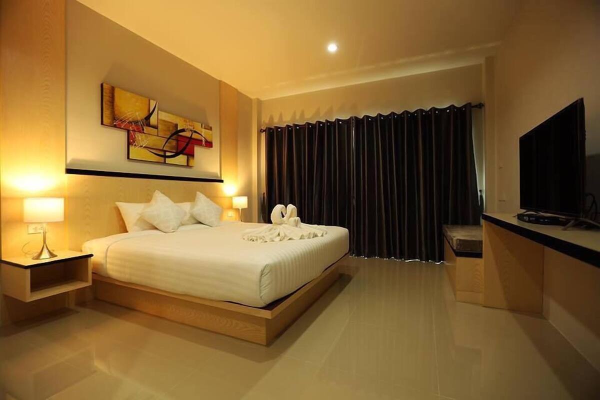 Standard Double Room | โต๊ะทำงาน, ผ้าม่านกันแสง, ห้องเก็บเสียง, Wi-Fi ฟรี