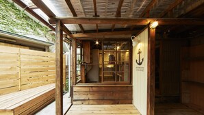 Reception - Minatonoakari (Hayama)