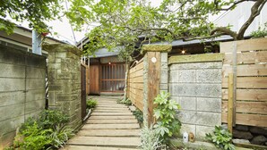 Exterior - Minatonoakari (Hayama)