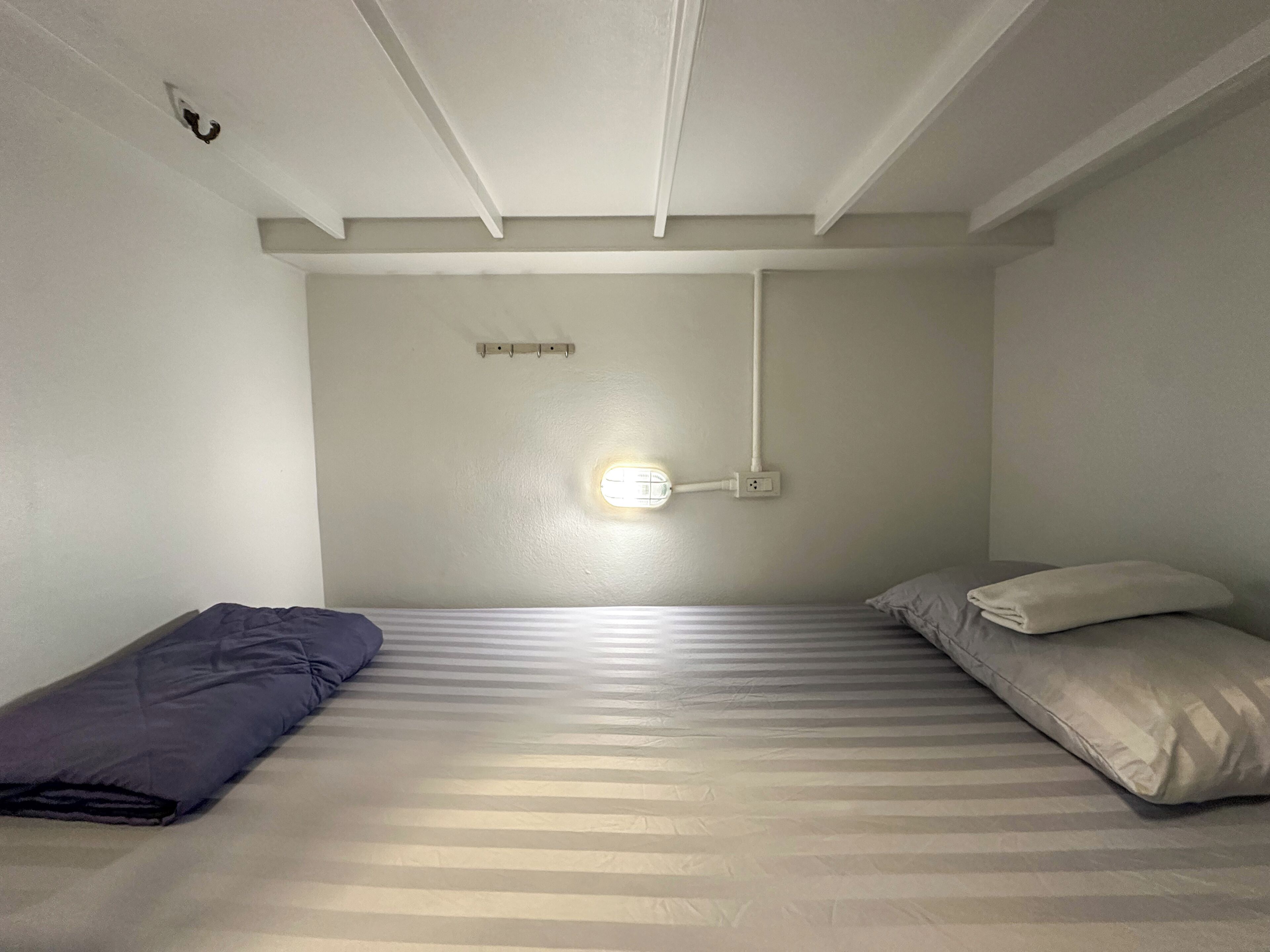 In-room safe, soundproofing, free WiFi