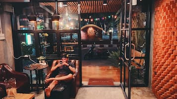 Bar (en la propiedad)