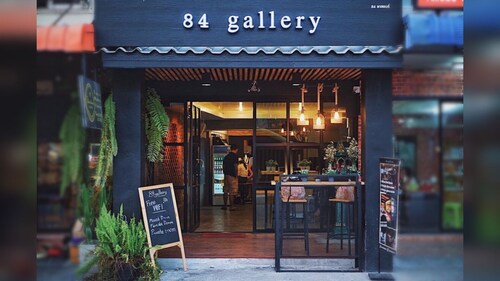 84 Gallery - Hostel