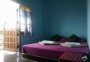 Private Room with Balcony | Wi-fi (inkludert)