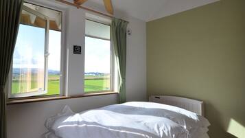 Dreibettzimmer, Nichtraucher, Blick auf die Anlage