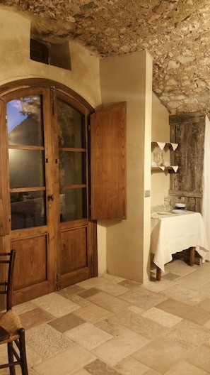 Interior entrance - Charme in Perillis (San Benedetto in Perillis)
