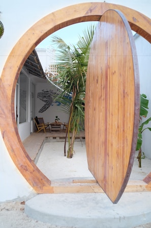 Fachada de la propiedad