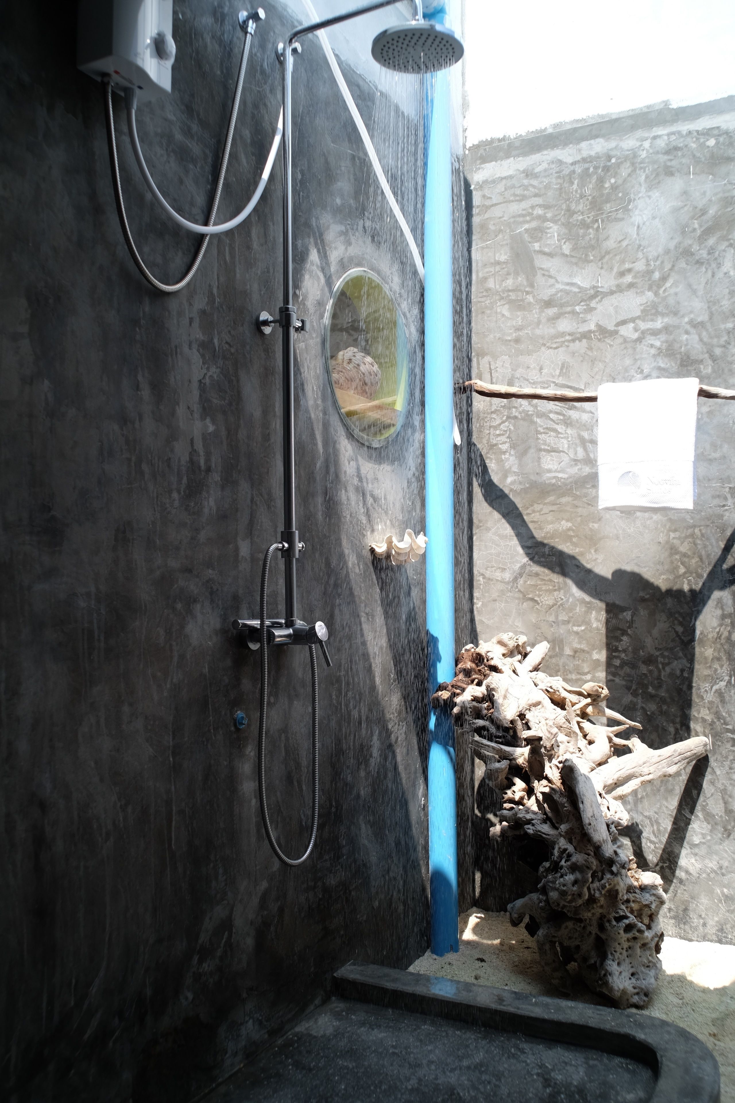 Photo - Noovilu Suites Maldives