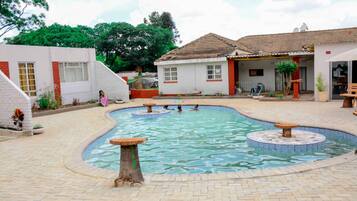 10 outdoor pools, pool umbrellas