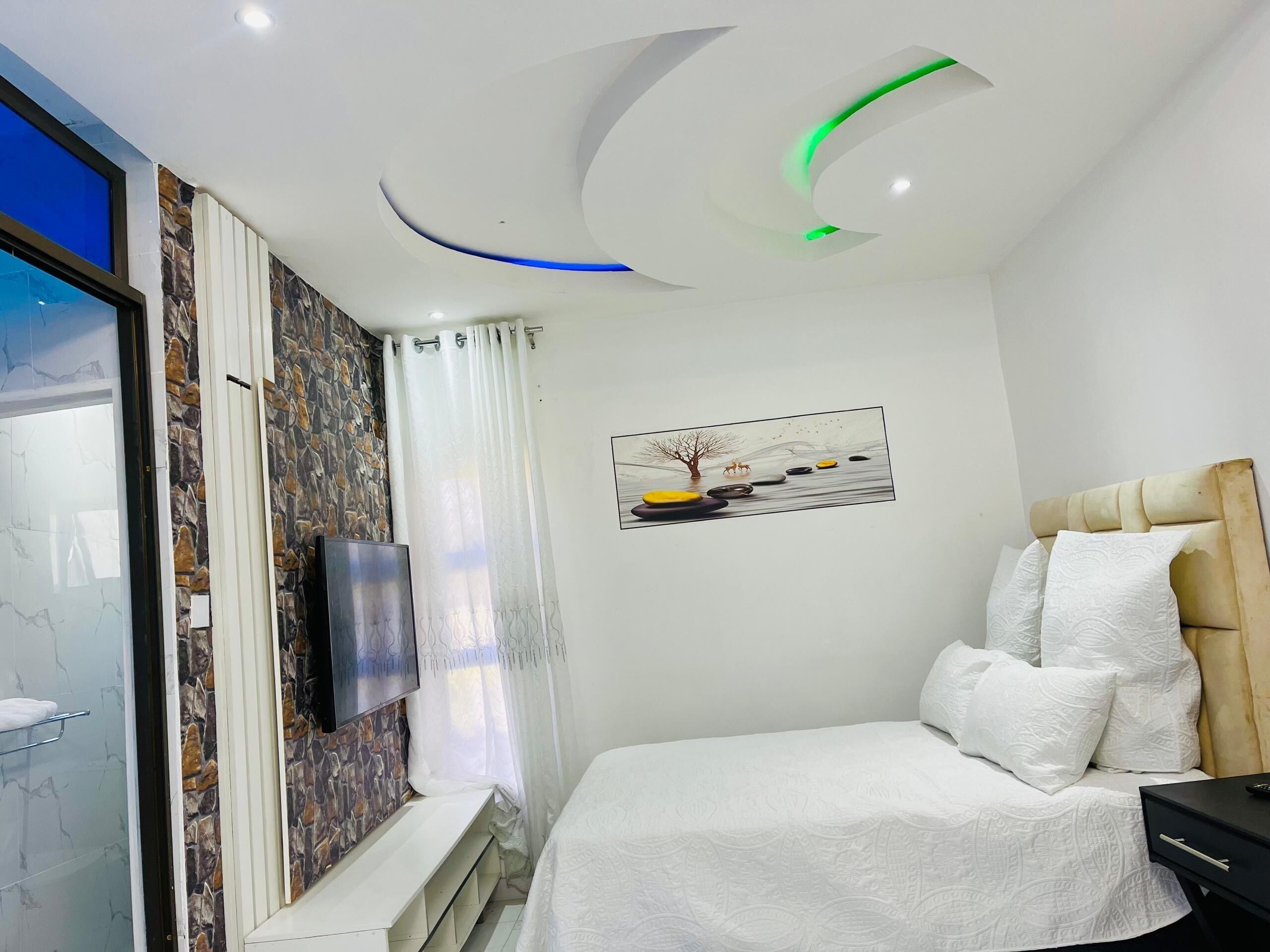 Luxury Double Room | Individually furnished, desk, laptop workspace, blackout drapes