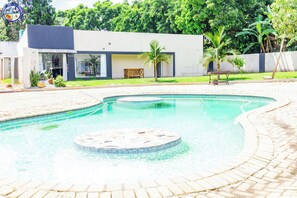 Front of property - Highlands Lodges and Apartments (Harare)