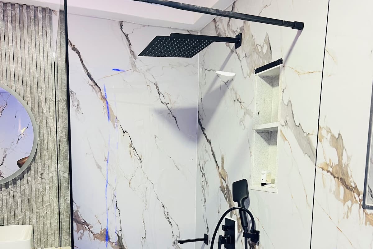 Artículos de tocador de diseñador, toallas, jabón