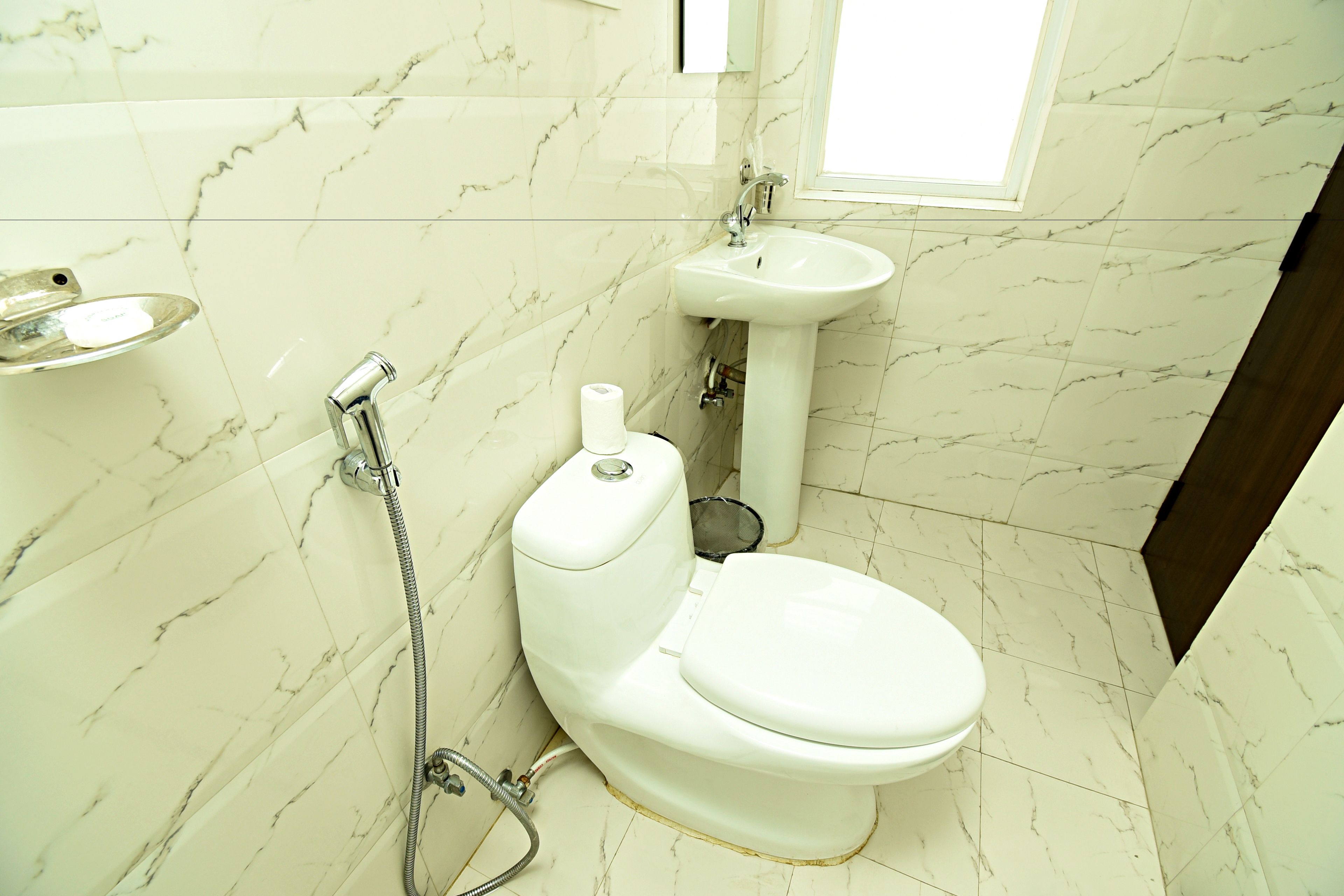 shower, free toiletries, hair dryer, slippers