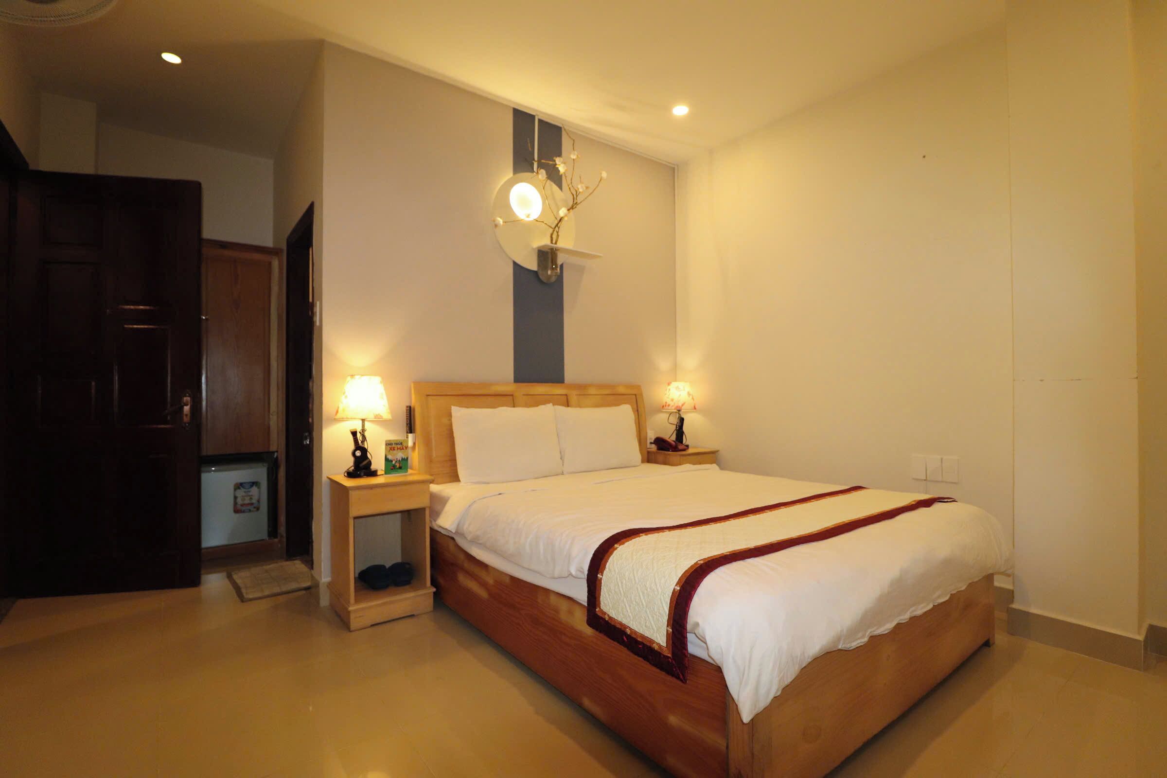 Design Double Room | Item bar mini percuma, meja, langsir/tirai gelap terus, Wi-fi percuma 