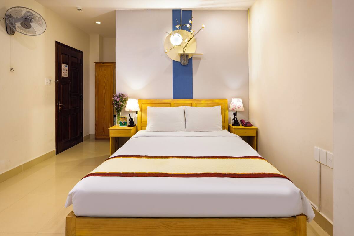 Design Double Room | Free minibar items, desk, blackout curtains, free WiFi