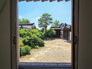 View from room - Tohyang Gotaek (Bonghwa)