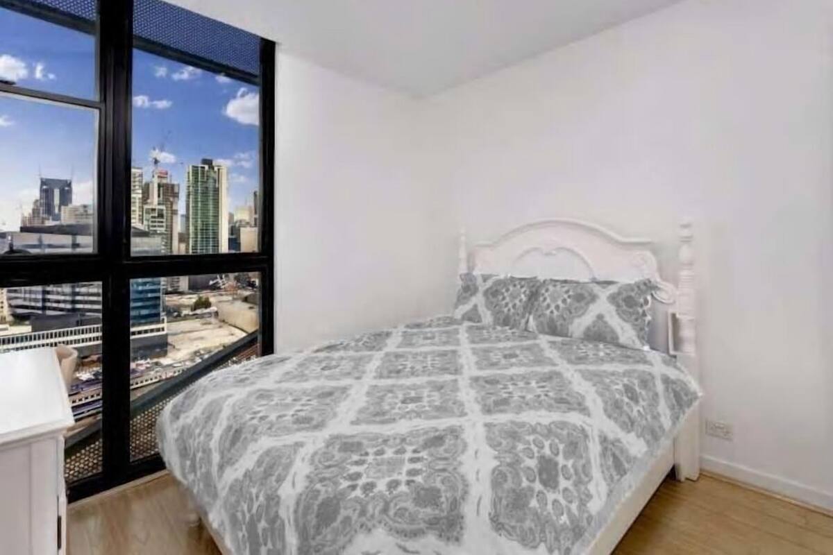 Appartement Deluxe, 2 chambres, 2 salles de bains, vue sur la ville | 1 chambre, literie de qualité, fer et planche à repasser