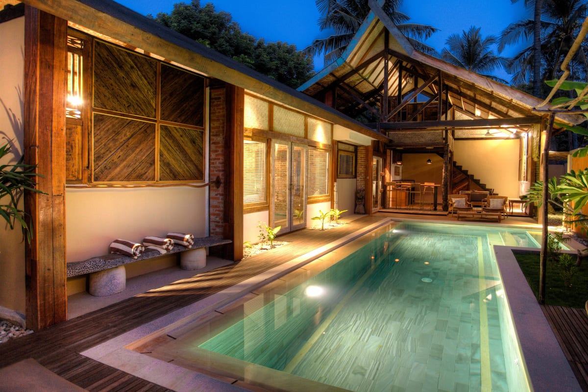 Deluxe Villa, 2 Bedrooms, Private Pool | 1 bedroom, premium bedding, down duvets, in-room safe