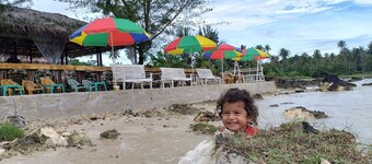 Simeulue Nanik Surfcamp