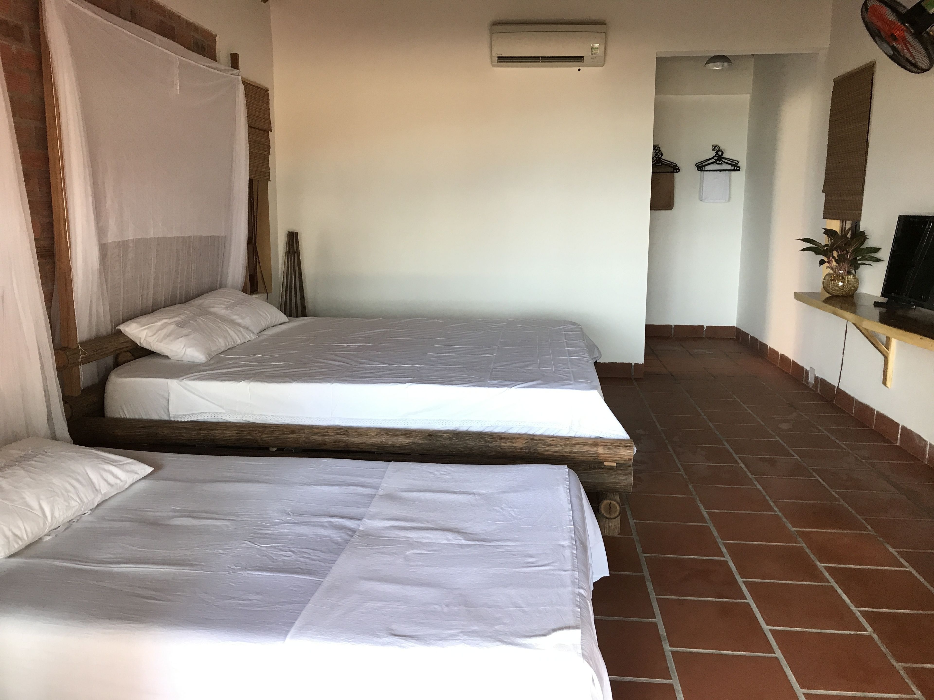 superior triple room, terrace, sea facing | minibar, desk, free wifi, bed sheets