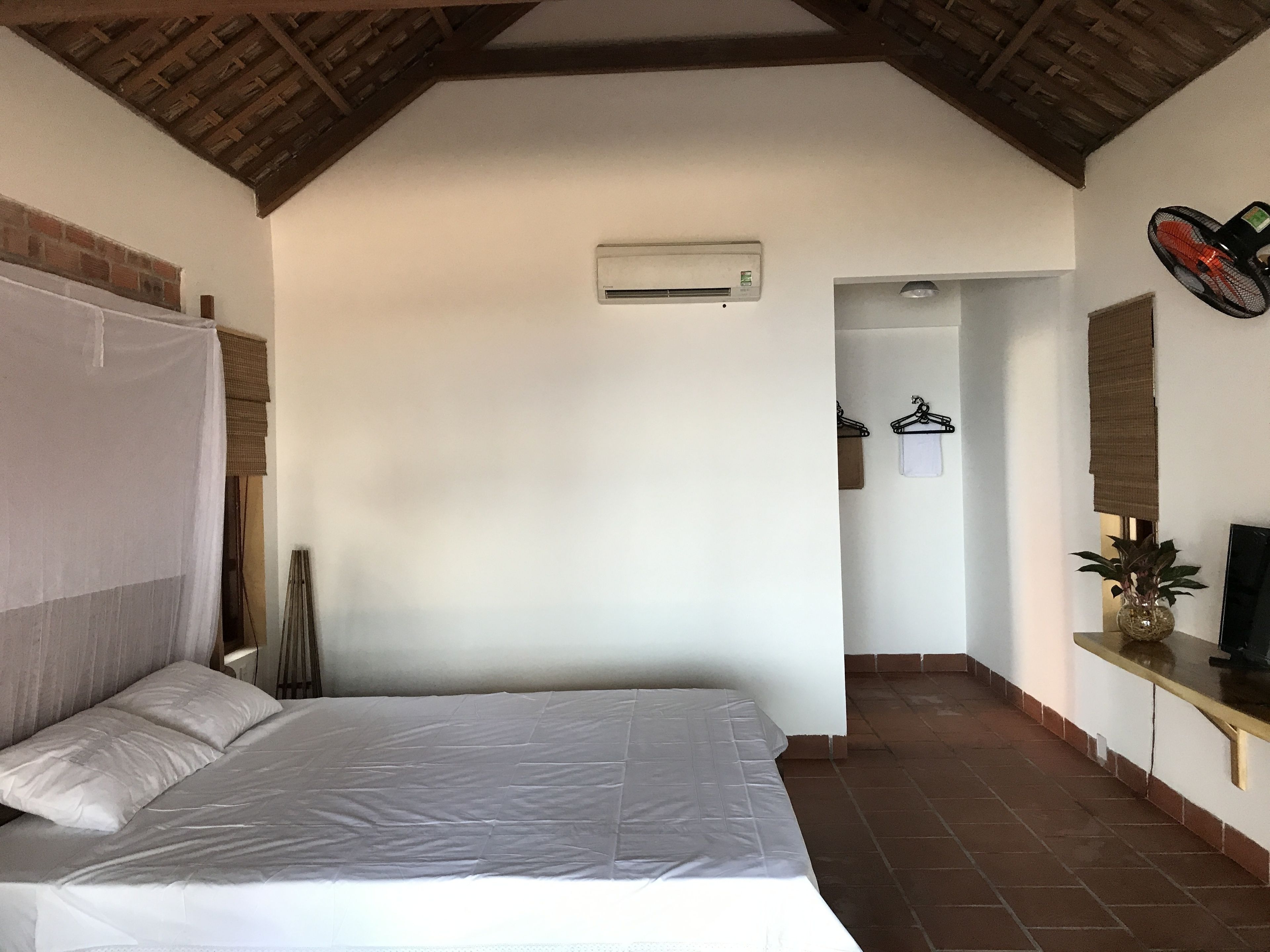 superior double room, terrace, sea facing | minibar, desk, free wifi, bed sheets